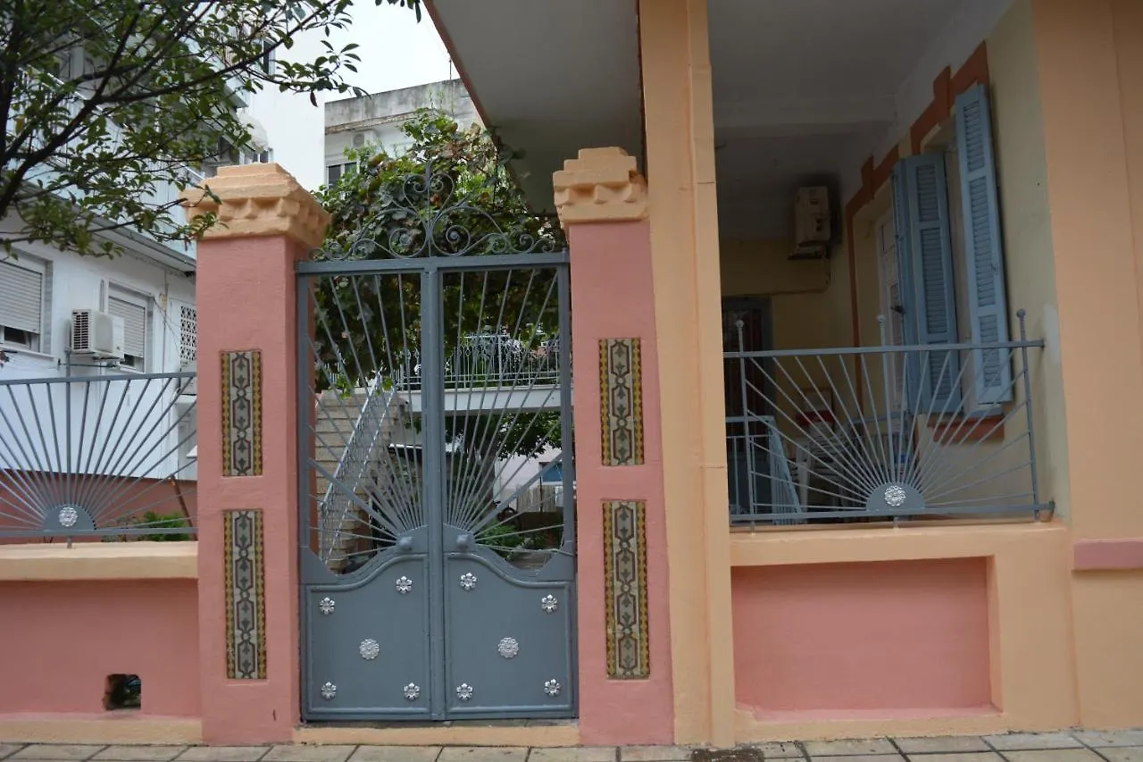 Апартаменты Cozy House Inthessaloniki- Ampelokipoi  Салоники